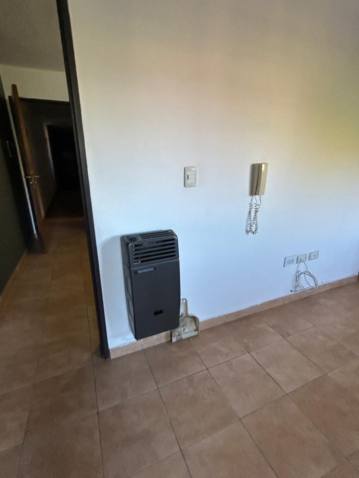 VENTA DEPARTAMENTO 3 DORMITORIOSC CON COCHERA - PUEYRREDON.