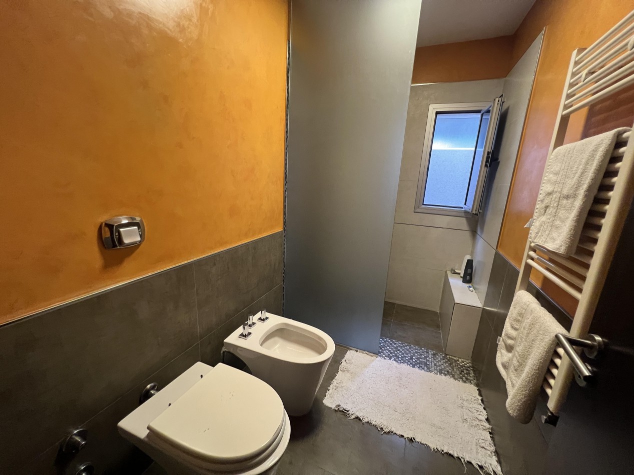 CAÑUELAS VILLAGE - CASA EN VENTA 3 DORMITORIOS CON PILETA.