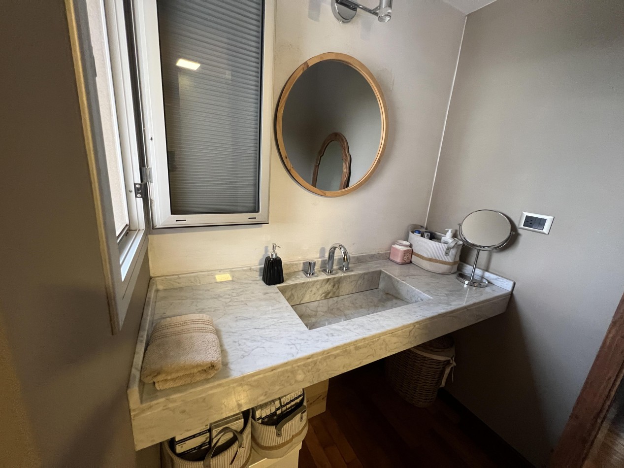 CAÑUELAS VILLAGE - CASA EN VENTA 3 DORMITORIOS CON PILETA.