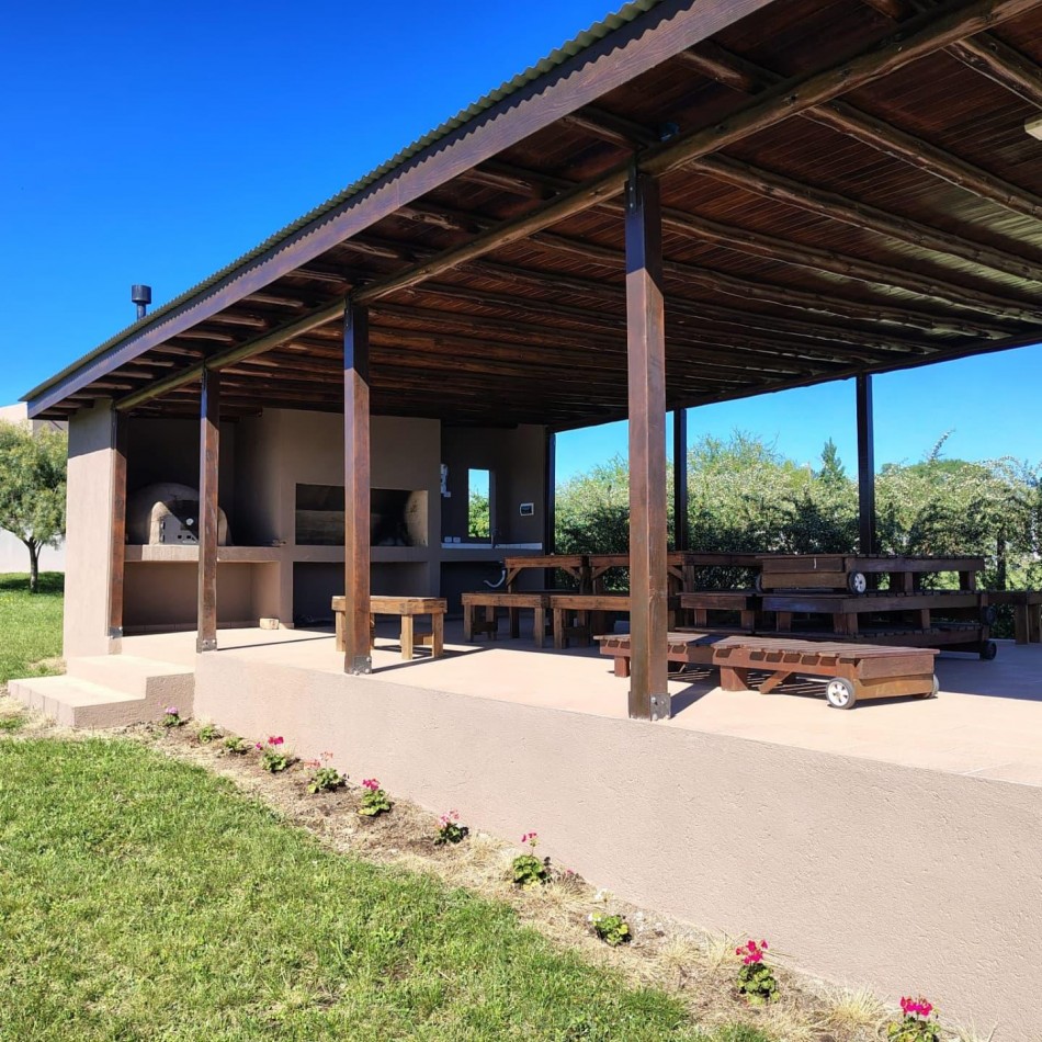 CASA QUINTA EN ALQUILER - POTRERO DE GARAY - PET FRIENDLY 