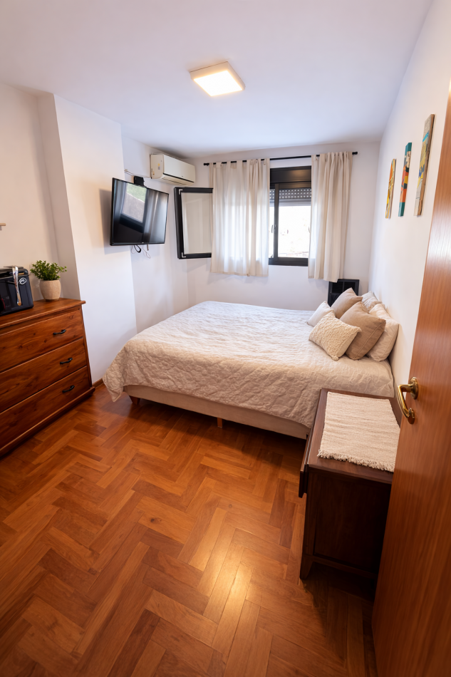 VENTA PISO COMPLETO  2 DORMI CON TERRAZA EN GRAL PAZ 