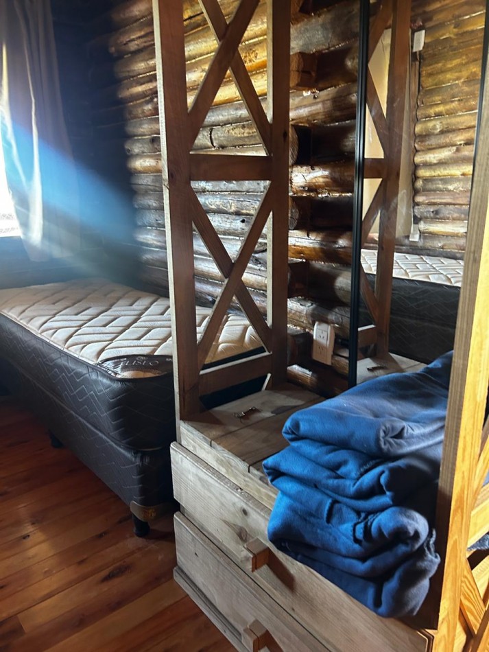 COMPLEJO DE 4 CABAÑAS VENTA LOS ESPINILLOS - POTRERO DE GARAY 