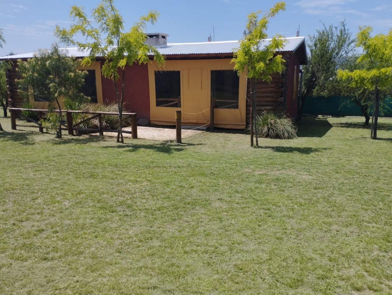COMPLEJO DE 4 CABAÑAS VENTA LOS ESPINILLOS - POTRERO DE GARAY 