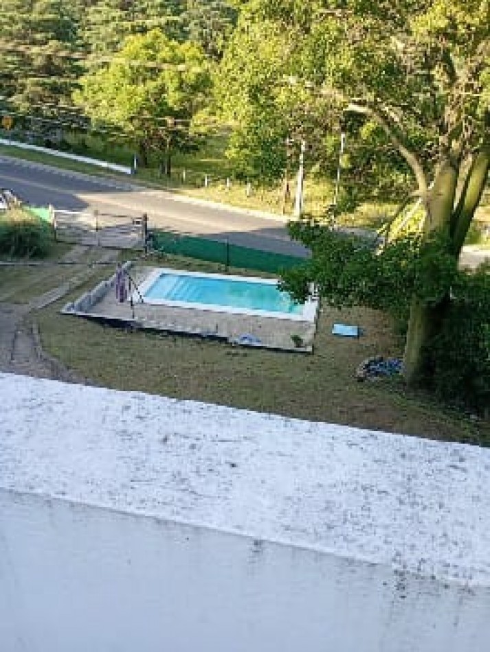 CAMINO AL CUADRADO - VENDO CASA DE 3 DORMITORIOS CON PILETA