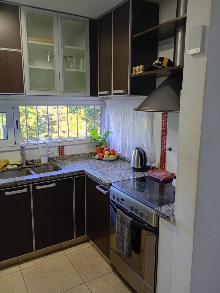 CAMINO AL CUADRADO - VENDO CASA DE 3 DORMITORIOS CON PILETA