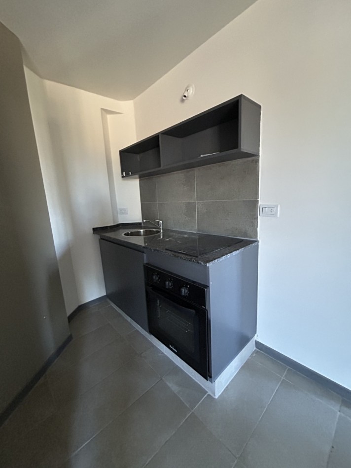 EDIFICIO "BALCONES DEL ABASTO" BARRIO GENERAL PUEYRREDON