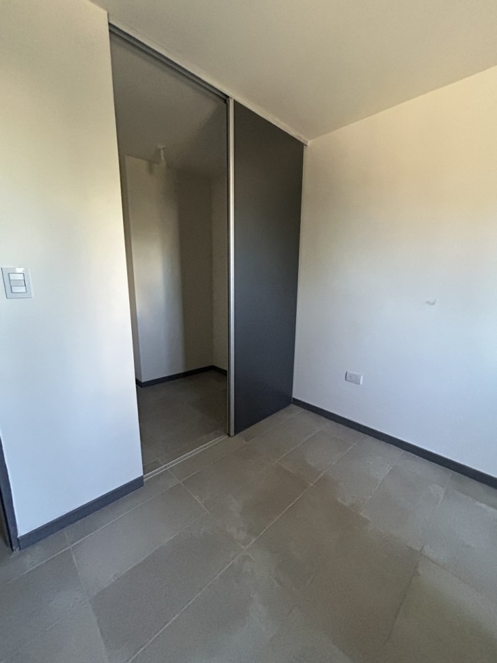 EDIFICIO "BALCONES DEL ABASTO" BARRIO GENERAL PUEYRREDON