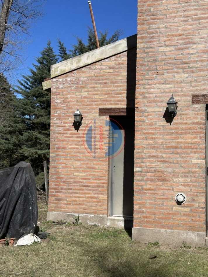 VENDO CASA DE 3 DORMITORIOS EN DIQUE CHICO - CORDOBA - APTO CREDITO