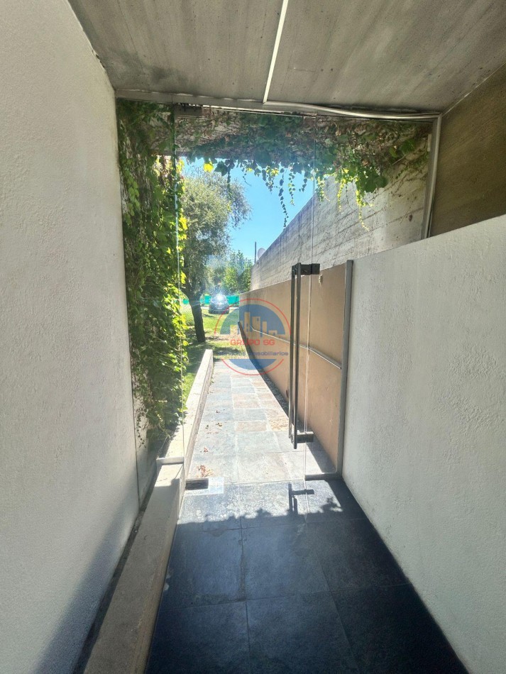 LAS DELICIAS - CASA EN ALQUILER 3 DORMITORIOS. 