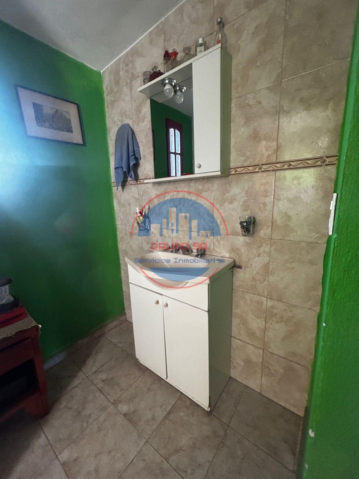 CASA EN VENTA 2 DORMITORIOS - LOTE ESQUINA - POTRERO DE GARAY.