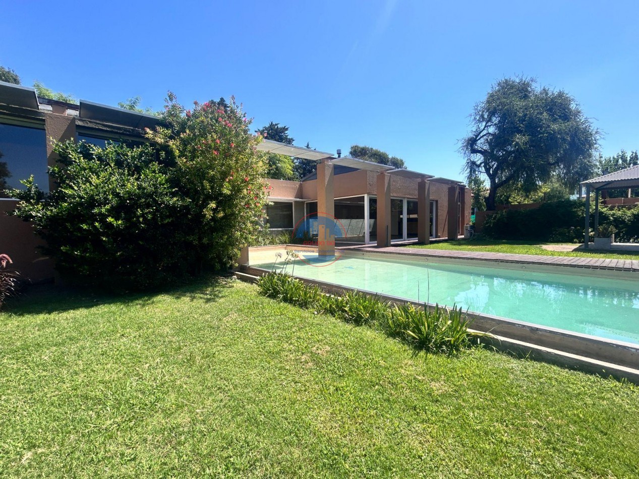 LAS DELICIAS - CASA EN ALQUILER 3 DORMITORIOS. 