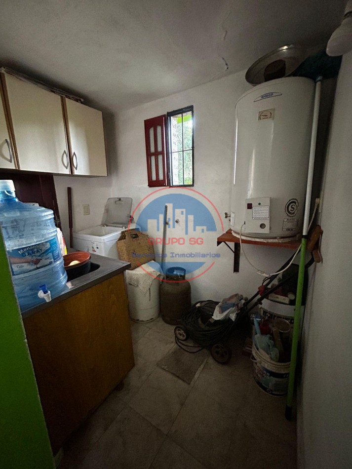 CASA EN VENTA 2 DORMITORIOS - LOTE ESQUINA - POTRERO DE GARAY.