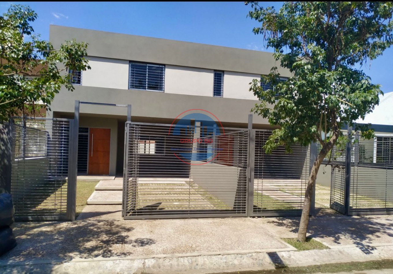 VENDO DUPLEX 3 DORMITORIOS NUEVO JARDIN ZONA SUR - CORDOBA CAPITAL