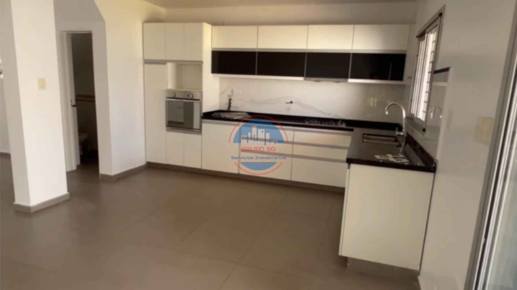 VENDO DUPLEX 3 DORMITORIOS NUEVO JARDIN ZONA SUR - CORDOBA CAPITAL