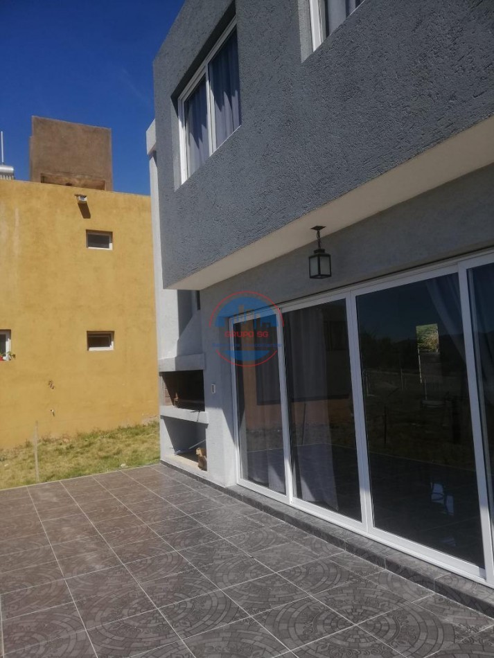 CASA DE 3 DORMITORIOS EN VENTA - POTRERO DE GARAY - GRUPO SG
