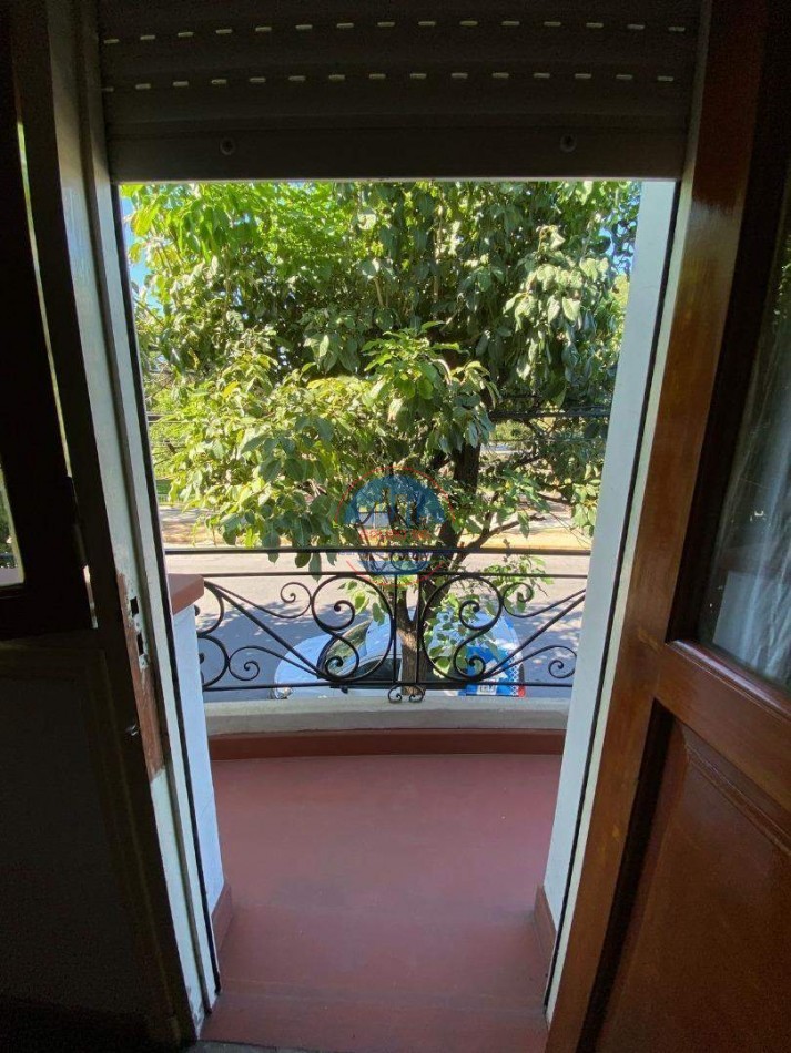 CASA EN VENTA BARRIO PUEYRREDON 4 DORMITORIOS - APTA CREDITO