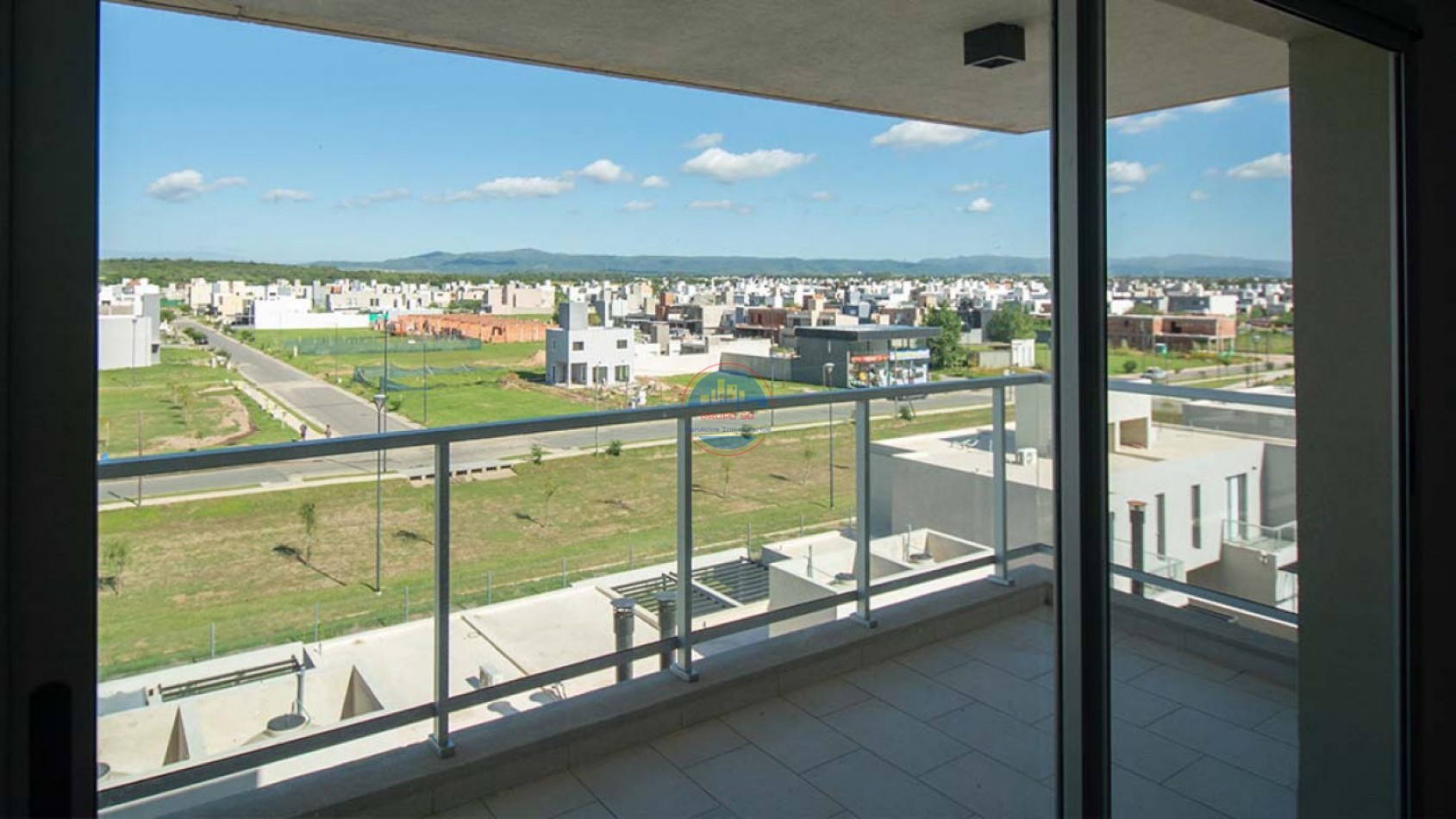 ENTREGRA INMEDIATA HOUSING - DEPARTAMENTO CON COCHERA EN VENTA - DOCTA BOULEVARD.