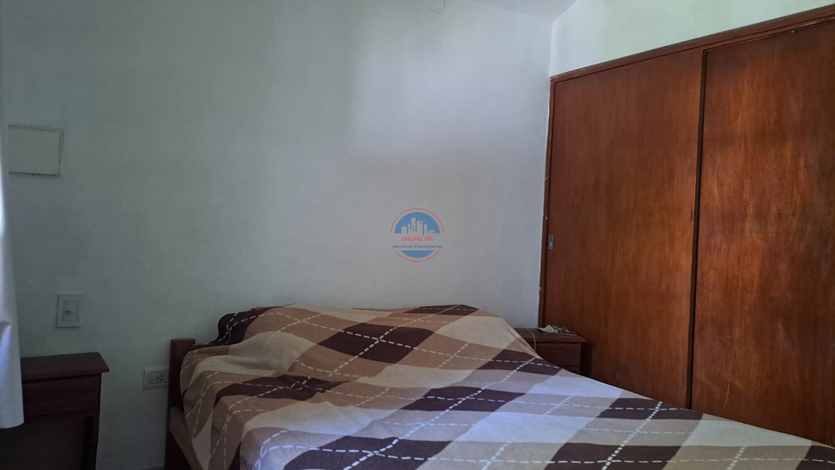 VENTA CASA EN VILLA GRAL BELGRANO CON PISCINA 