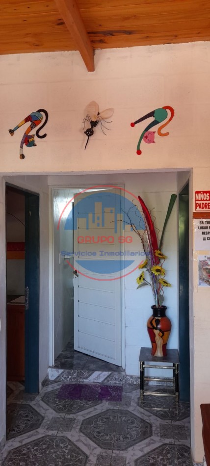 VENDO COMPLEJO POSADA DE 8 DORMITORIOS  - MINA CLAVERO 