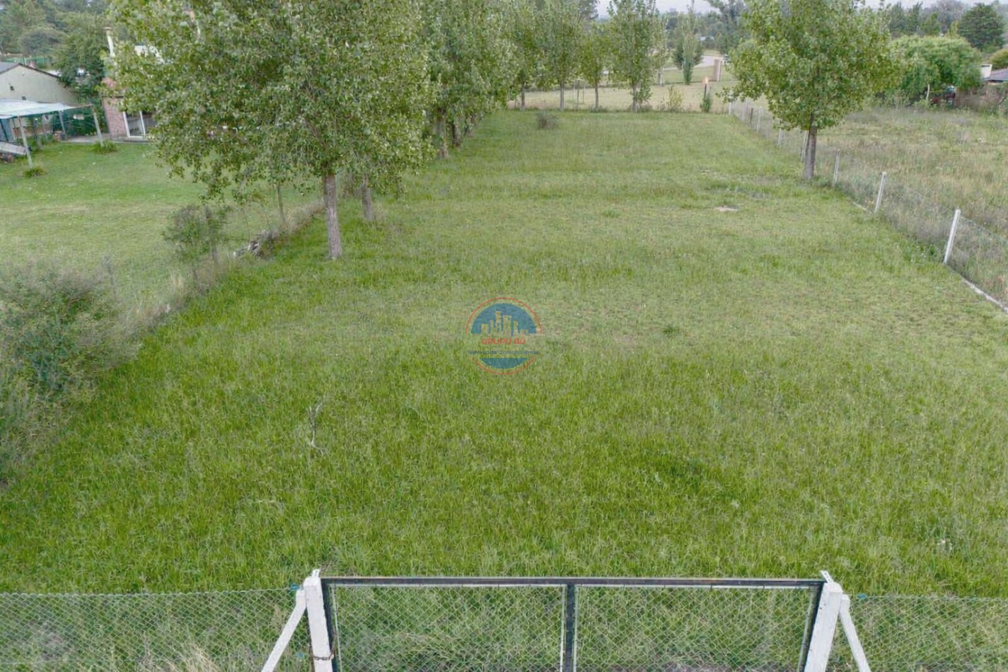 POTRERO DE GARAY - VENDO TERRENO CON BAJADA AL LAGO.