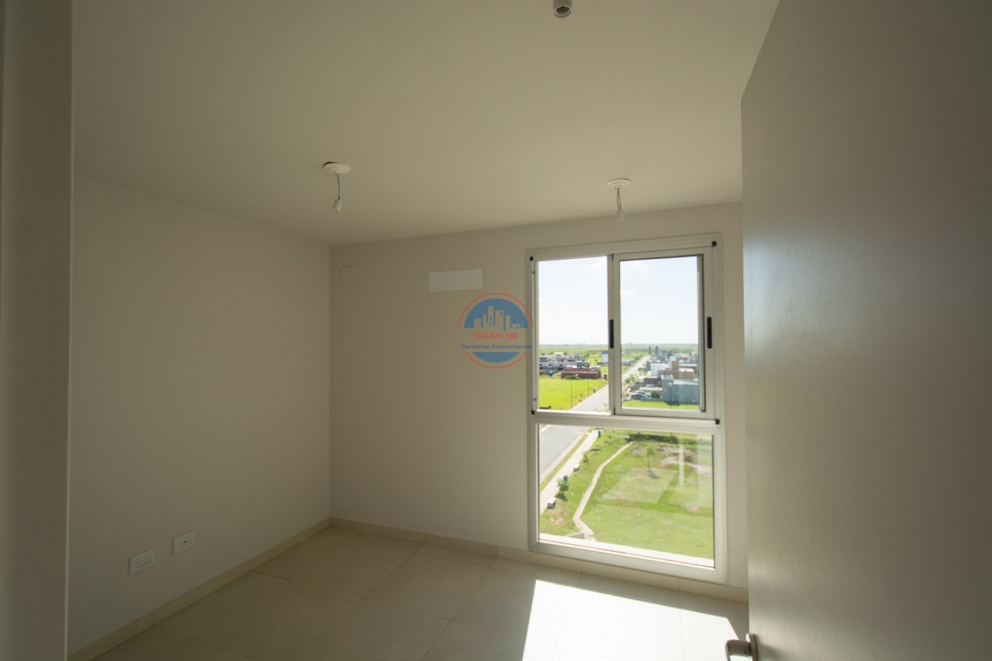 ENTREGRA INMEDIATA HOUSING - DEPARTAMENTO CON COCHERA EN VENTA - DOCTA BOULEVARD.