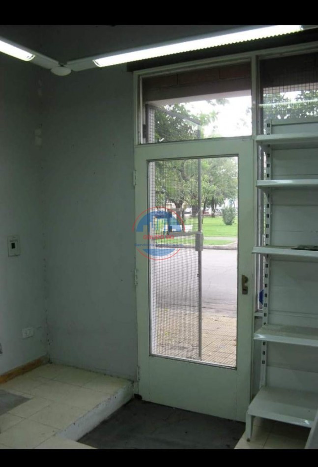 CASA EN VENTA BARRIO PUEYRREDON 4 DORMITORIOS - APTA CREDITO