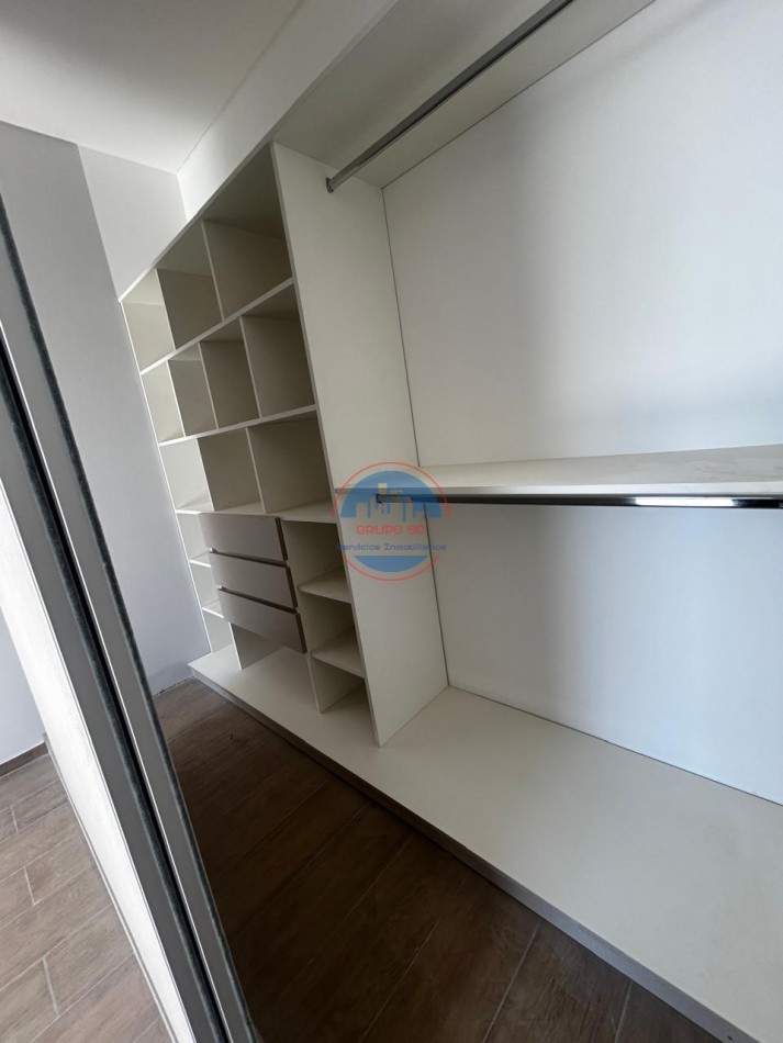 RINCONES DE MANANTIALES - CASA DE 3 DORMITORIOS Y COCHERA DOBLE.