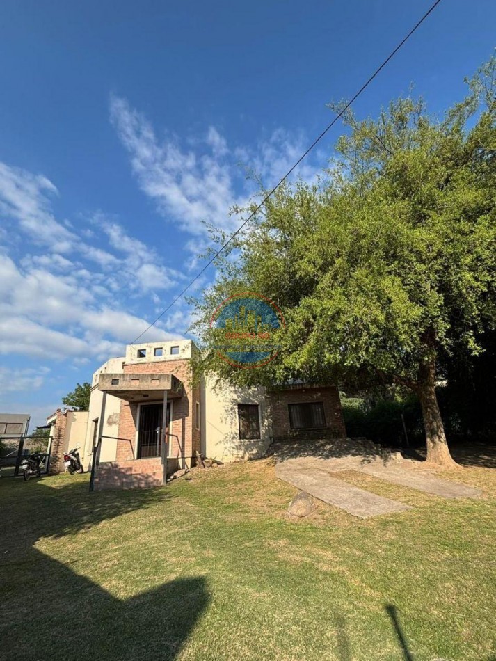 VILLA ALLENDE - CASA DE 4 DORMITORIOS.