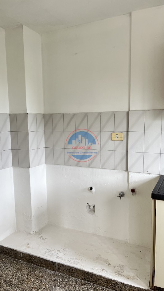 DEPARTAMENTO DE 1 DORMITORIO CON DOBLE INGRESO - APTO CREDITO