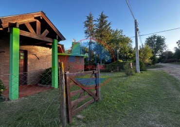 CASA EN VENTA 2 DORMITORIOS - LOTE ESQUINA - POTRERO DE GARAY.